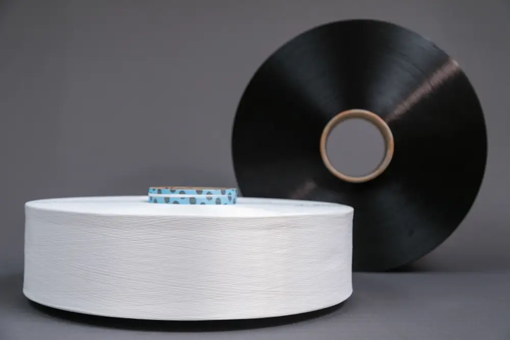 soi-polyester-partially-oriented-yarn-polyester-poy-1